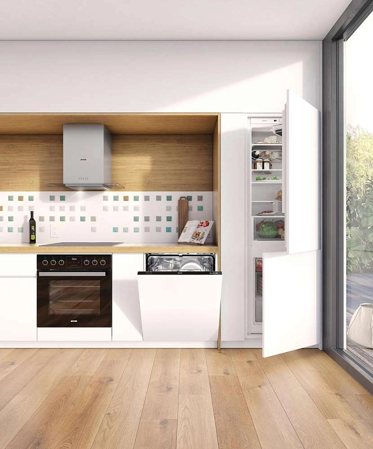 Холодильник Gorenje NRKI 2181 E1