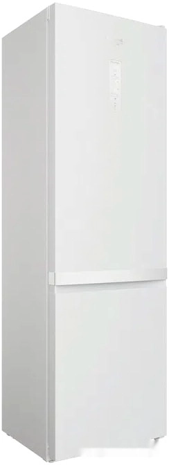 Холодильник Hotpoint-Ariston HTS 7200 W O3