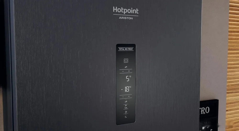 Холодильник Hotpoint-Ariston HTS 8202I BX O3