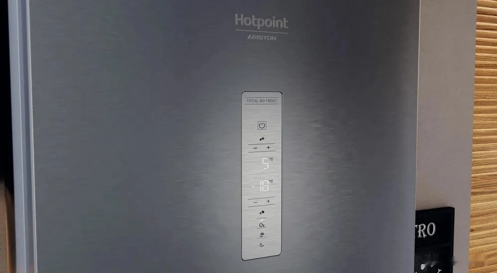 Холодильник Hotpoint-Ariston HTS 8202I MX O3