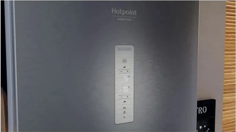 Холодильник Hotpoint-Ariston HTW 8202I MX