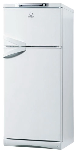 Холодильник Indesit ST 145