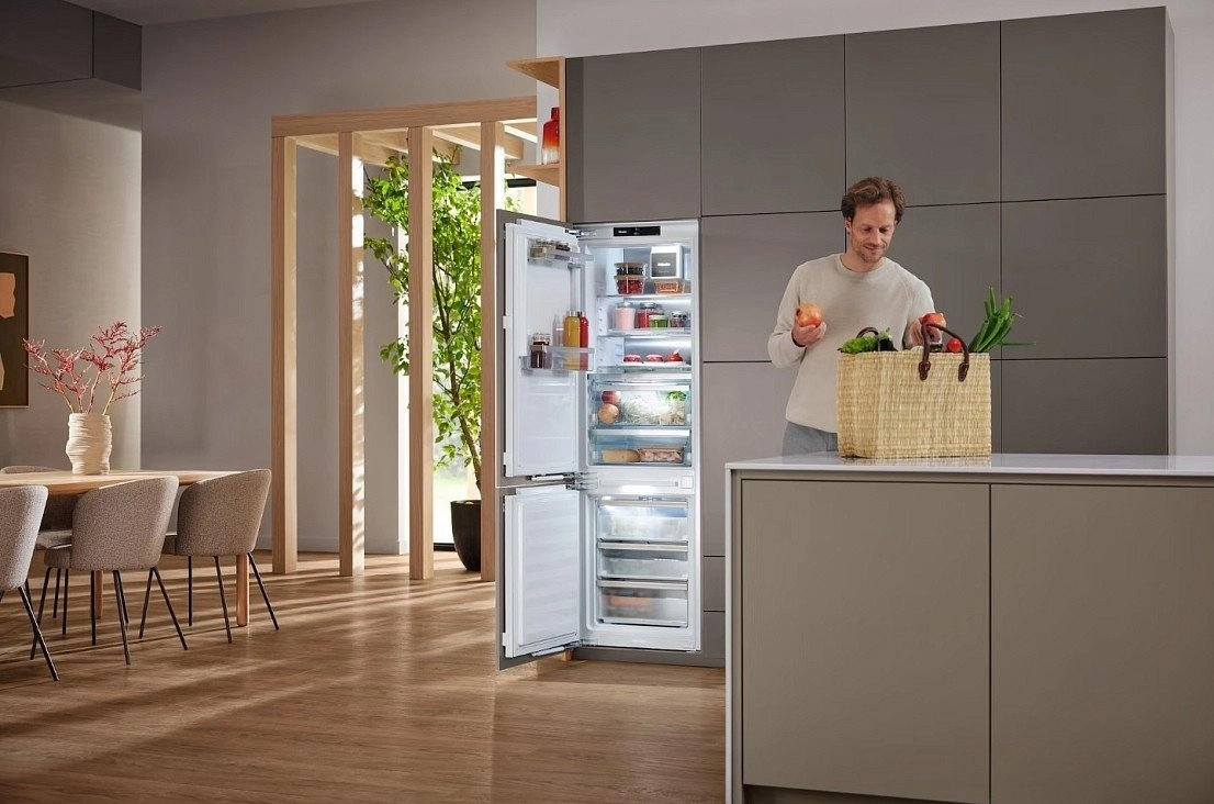 Холодильник Miele KFN 7795 C