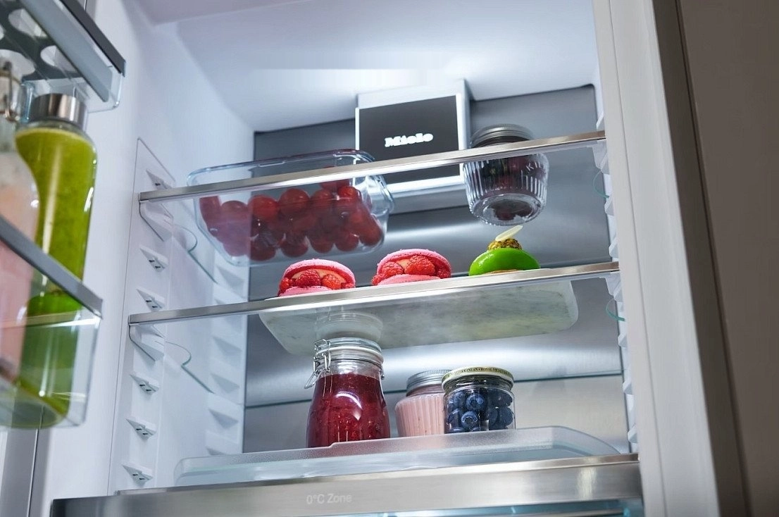 Холодильник Miele KFN 7795 C