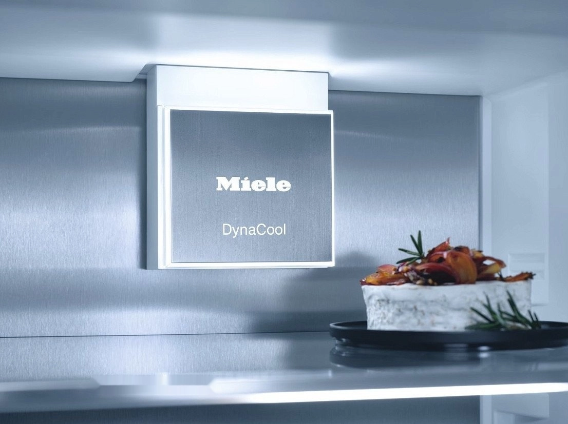 Холодильник Miele KFN 7795 C