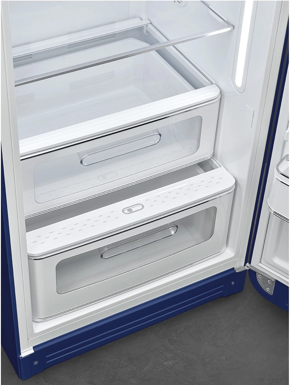 Однокамерный холодильник Smeg FAB28RDUJ5
