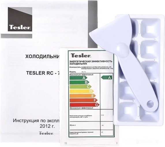 Однокамерный холодильник Tesler RC-55 (дерево)