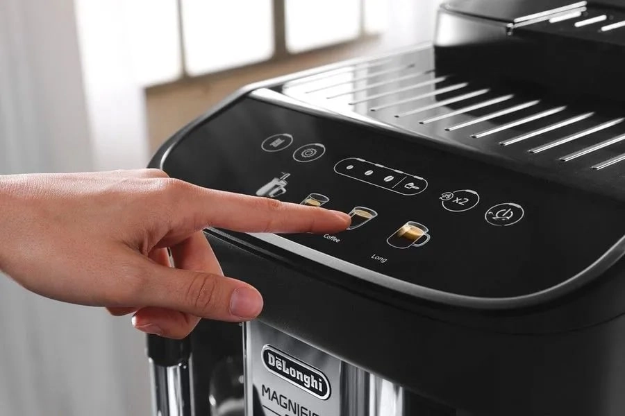 Эспрессо кофемашина Delonghi Magnifica EVO ECAM290.21.B