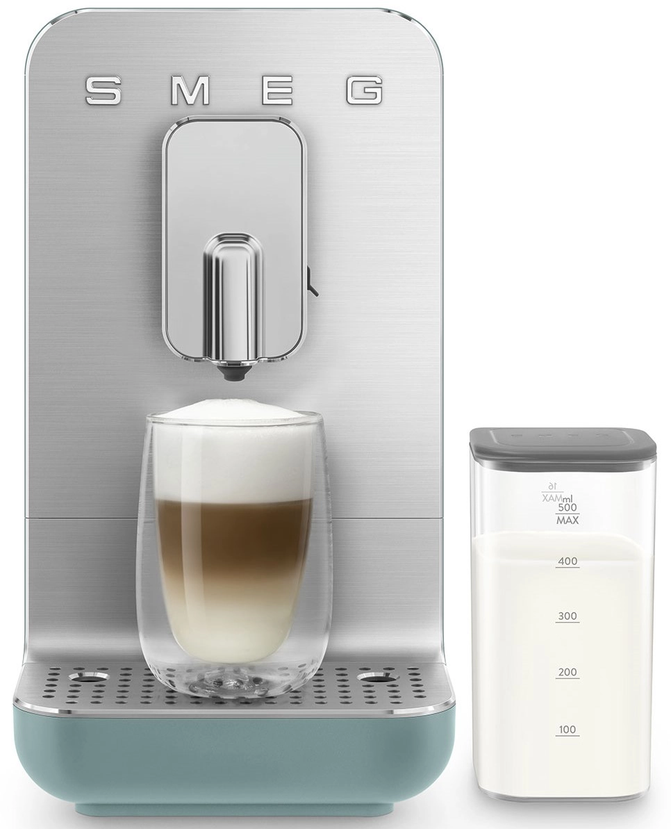 Кофемашина Smeg BCC13EGMEU