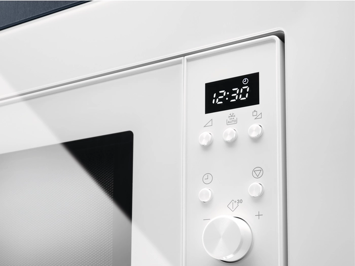 Микроволновая печь Electrolux LMS 2173 EMW