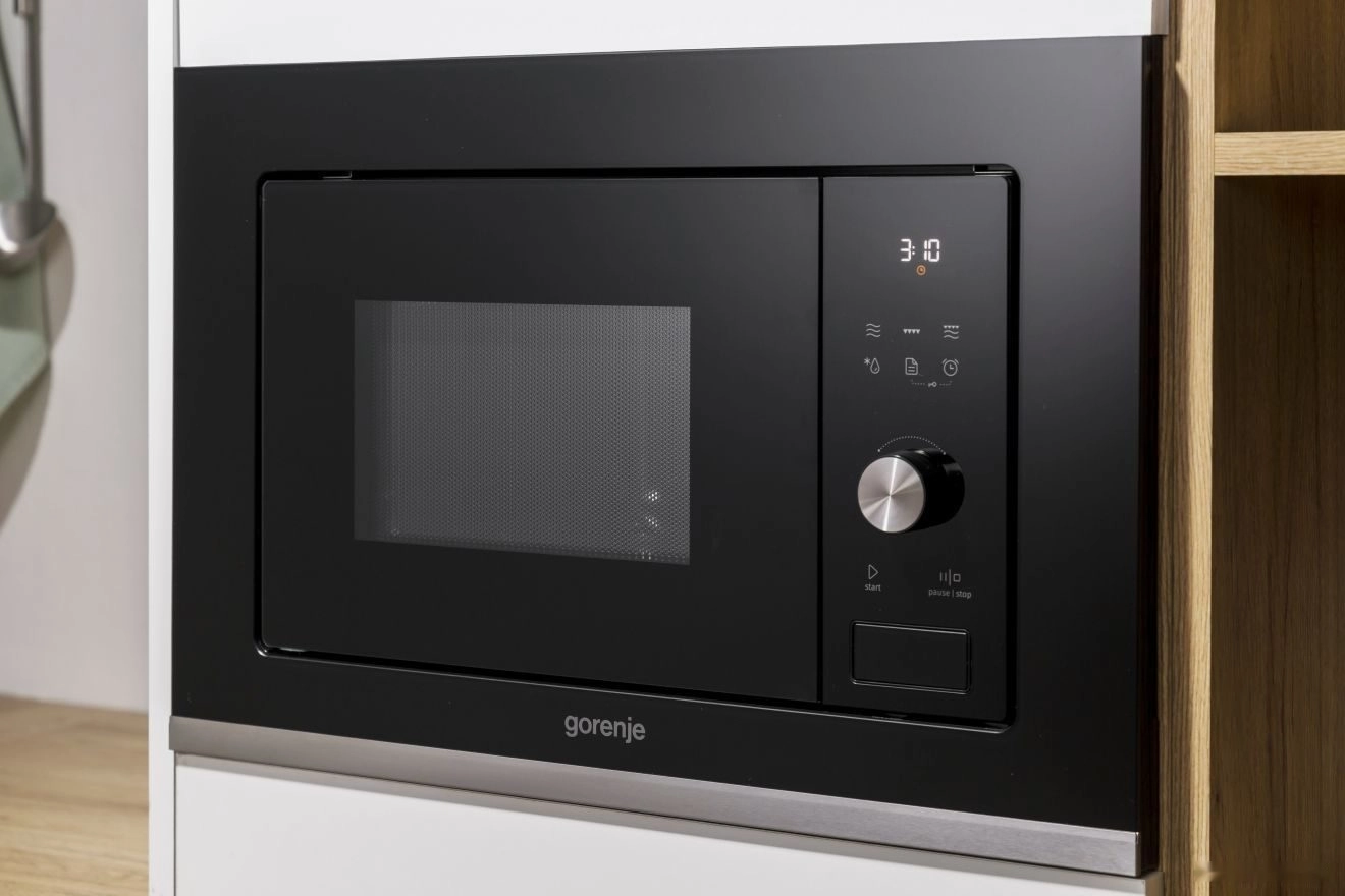 Микроволновая печь Gorenje BM201AG1X