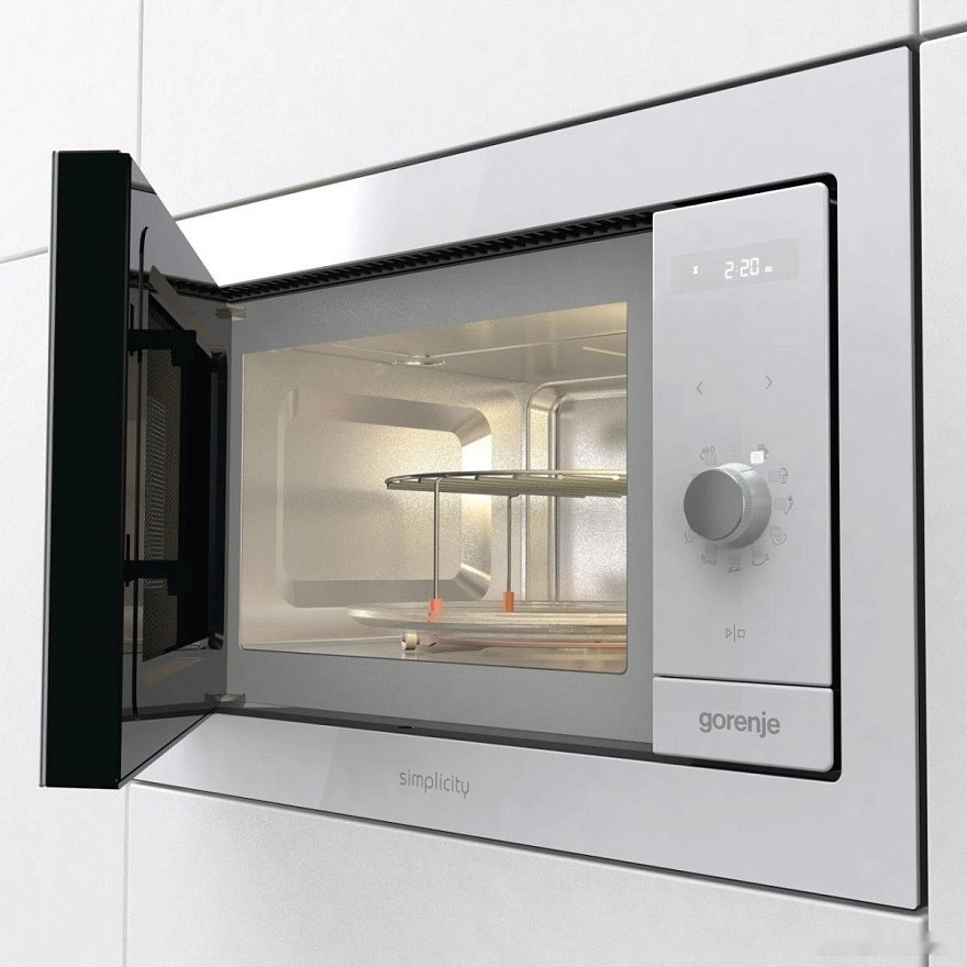 Микроволновая печь Gorenje BM235G1SYW