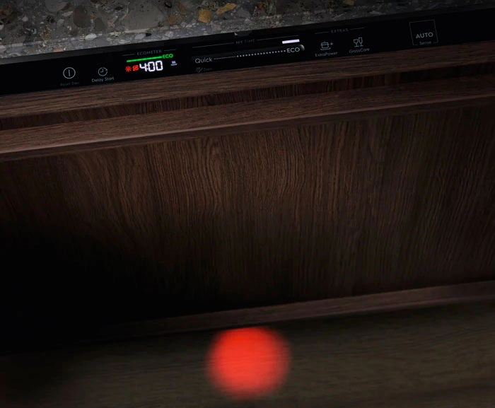Встраиваемая посудомоечная машина Electrolux EEM23100L