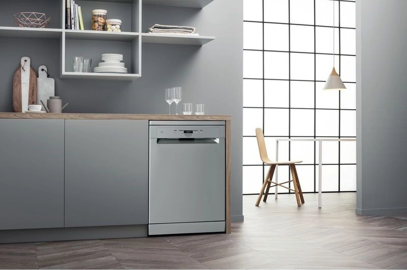 Посудомоечная машина Hotpoint-Ariston HFC 3C26 F X