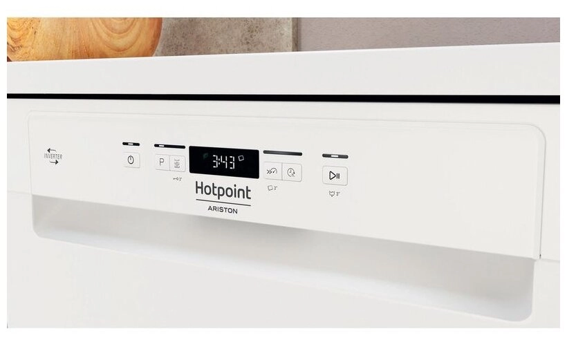 Посудомоечная машина Hotpoint-Ariston HFC 3C26 F