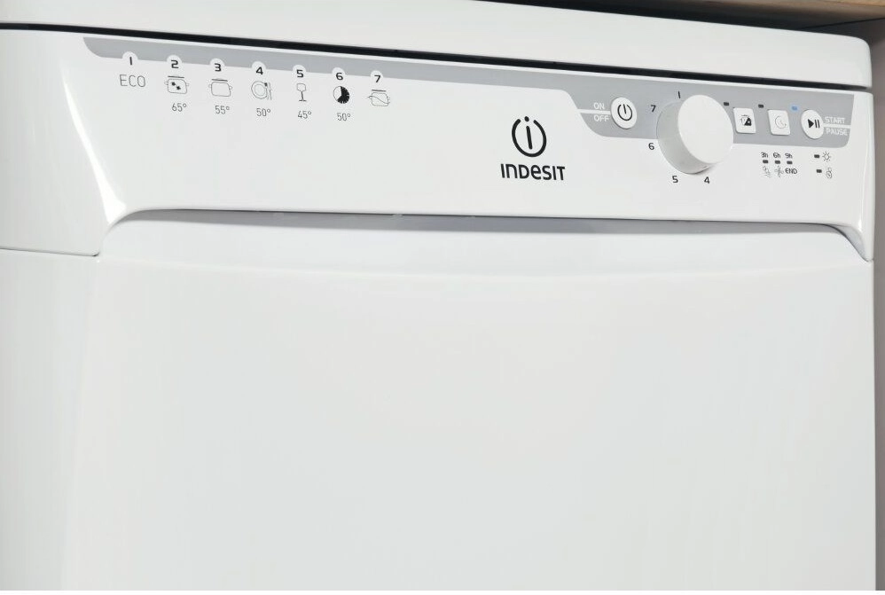 Посудомоечная машина Indesit DFP 27B+96 Z