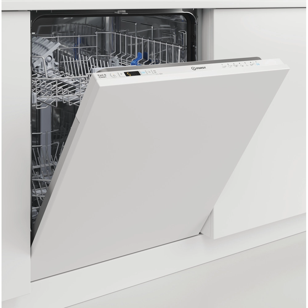 Посудомоечная машина Indesit DIC 3B+19