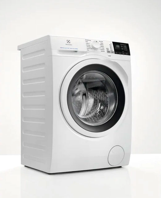 Стиральная машина Electrolux EW7WR447W