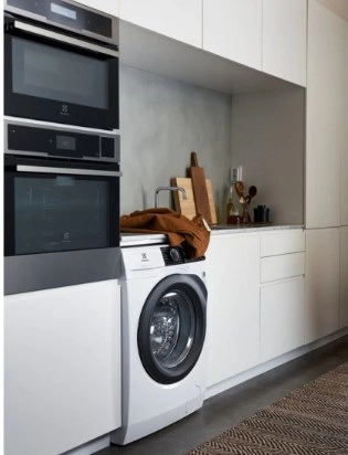 Стиральная машина Electrolux EW7WR468W