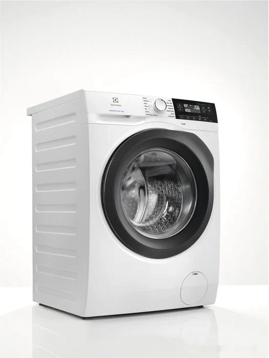 Стиральная машина Electrolux UltraCare 800 EW8F328SP