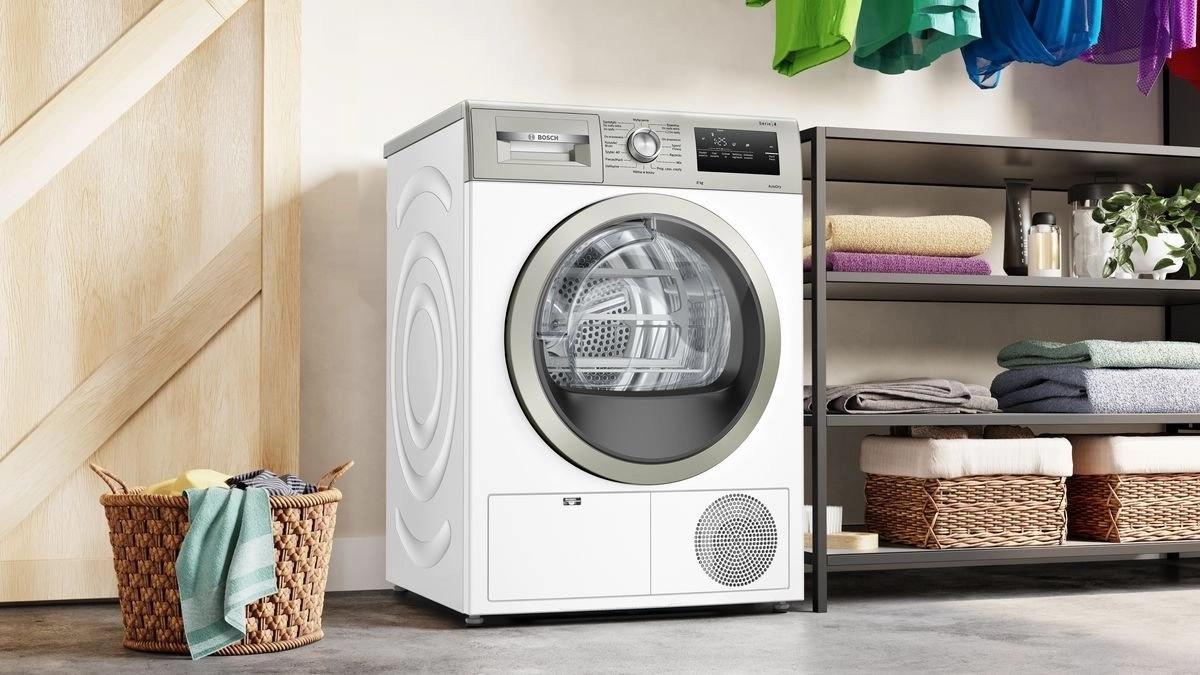 Сушильная машина Bosch Serie 4 WTH85VMXPL