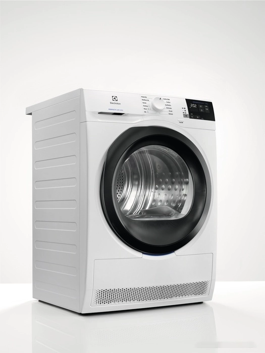 Сушильная машина Electrolux DelicateCare 800 EW8HEU148BP