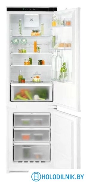 Холодильник Electrolux E7TNGE18S