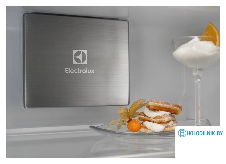 Холодильник Electrolux ENP7TD75S