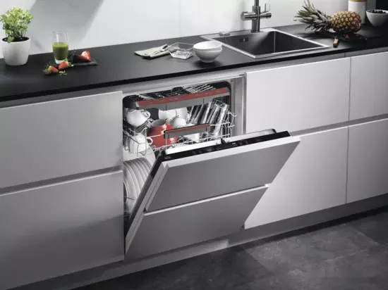 Встраиваемая посудомоечная машина AEG FSB53927Z
